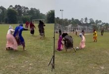 Netizen ‘Geli Hati’ Tengok Geng Lelaki Main Bola Sepak Dengan Baju Kelawar – ‘Nasib Tak Tarik Tudung’