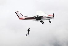 Lelaki Lengkap Dengan Pakaian Payung Terjun Maut Selepas Mendarat