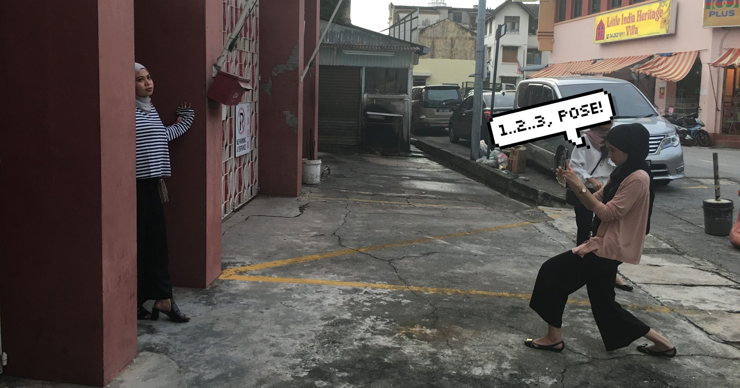 Bosan Asyik Pose Sama Je Untuk  OOTD Korang? Try 5 Cara Mudah Ambik Gambar Insta-Worthy Ni Pulak!