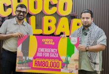 Syarikat, Ejen Coklat Derma RM80,000 Kepada Persatuan Cinta GAZA Malaysia