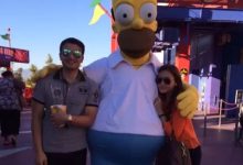 Foto: Erin Malek & Farriz Fauzy Honeymoon Bersama The Simpsons