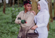 Cinta Si Jururawat & Penoreh Getah. Unik Betul Foto Pre Wedding Diorang Ni