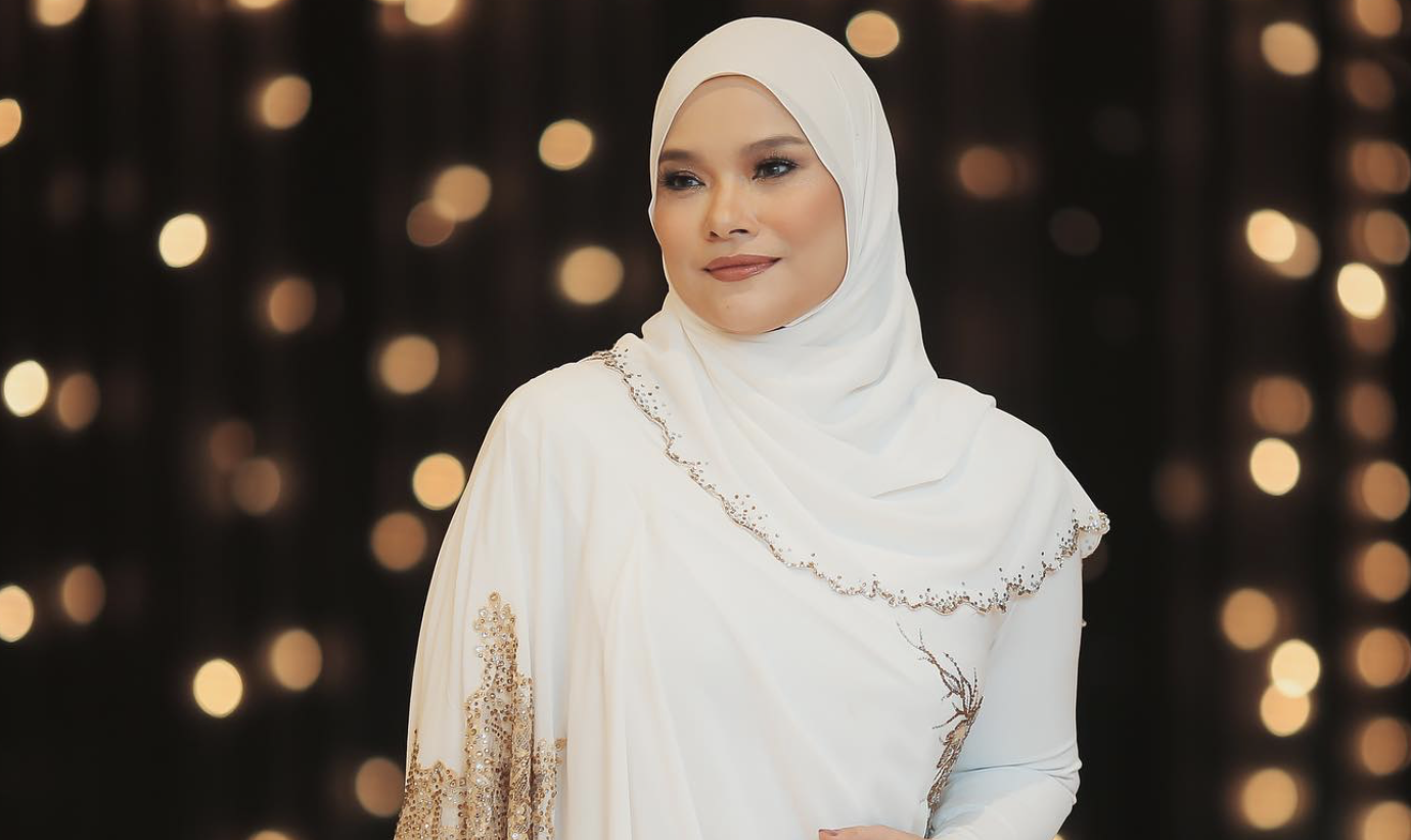 Nora Ariffin Masuk ICU Akibat Sesak Nafas