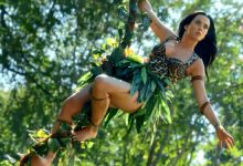 Video: Katy Perry Jadi Tarzan Dalam MV Roar