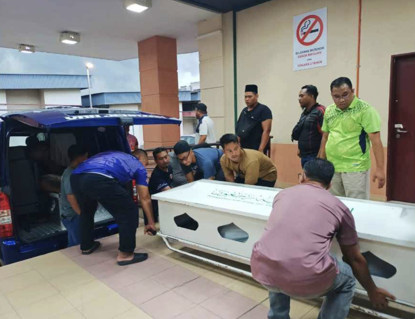 ‘Kalau Dia Salah Masukkan Dalam Lokap, Jumpa Mak Ayah Saya’ – Kakak Calon SPM Maut Dilanggar