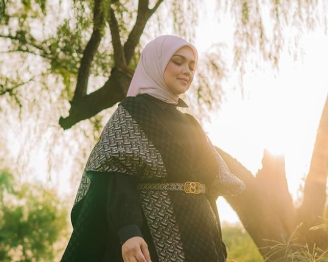 ‘Harap-Harap, Jangkitan Kali Kedua Ini Tidak Mengganggu Peti Suara Saya’- Siti Nurhaliza