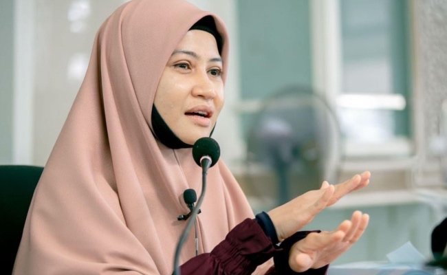 ustazah asma harun