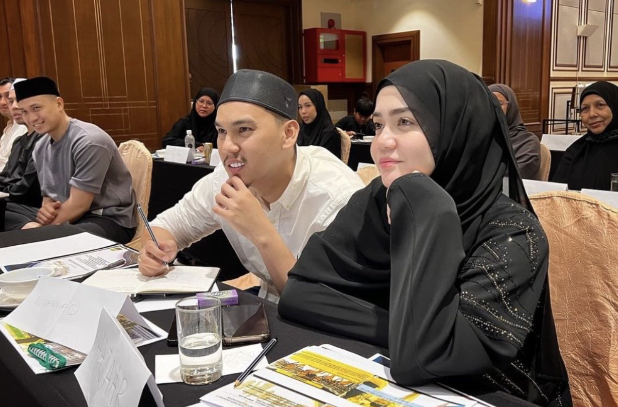 MK K-Clique, Isteri & Keluarga Hadir Kursus Umrah, Rancang Ke Tanah Suci Bulan Februari