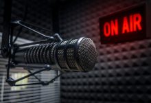 ‘Sepatutnya Stesen Radio Beri Peluang Pada Graduan Bidang Penyiaran, Pelawak & Artis Banyak Merapu’