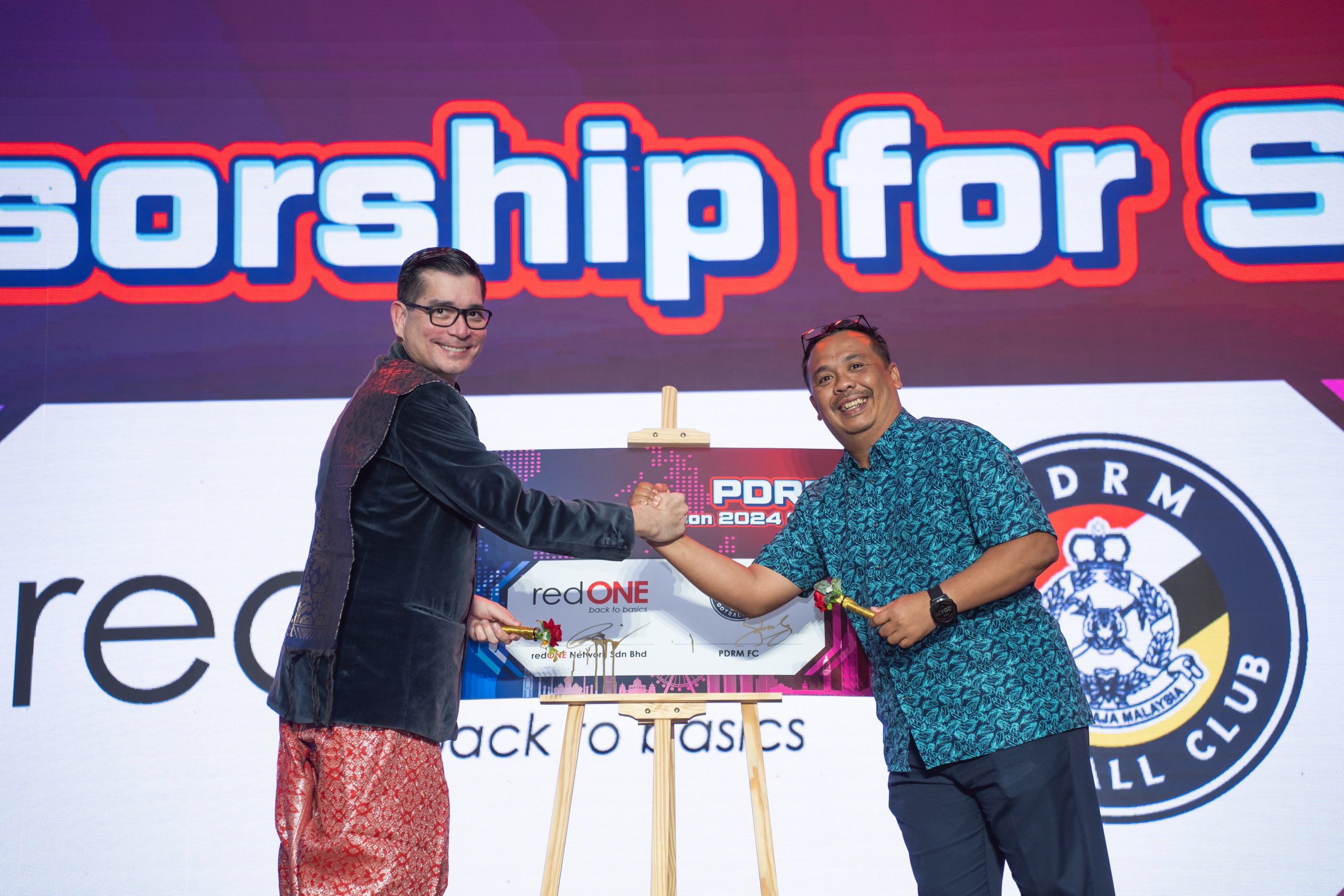 Mahu Hargai Rakan Jualan, redONE Tawarkan Hadiah Dan Insentif Tunai Lebih RM1.5 Juta!