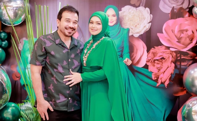 Siti Nurhaliza Bahagia, ‘Post’ Gambar Dengan Datuk K