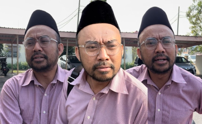 Datuk Red Bakal ‘Kehilangan’ Adira Suhaimi & Isteri Pertama Serentak? – ‘Cuma Kebetulan’