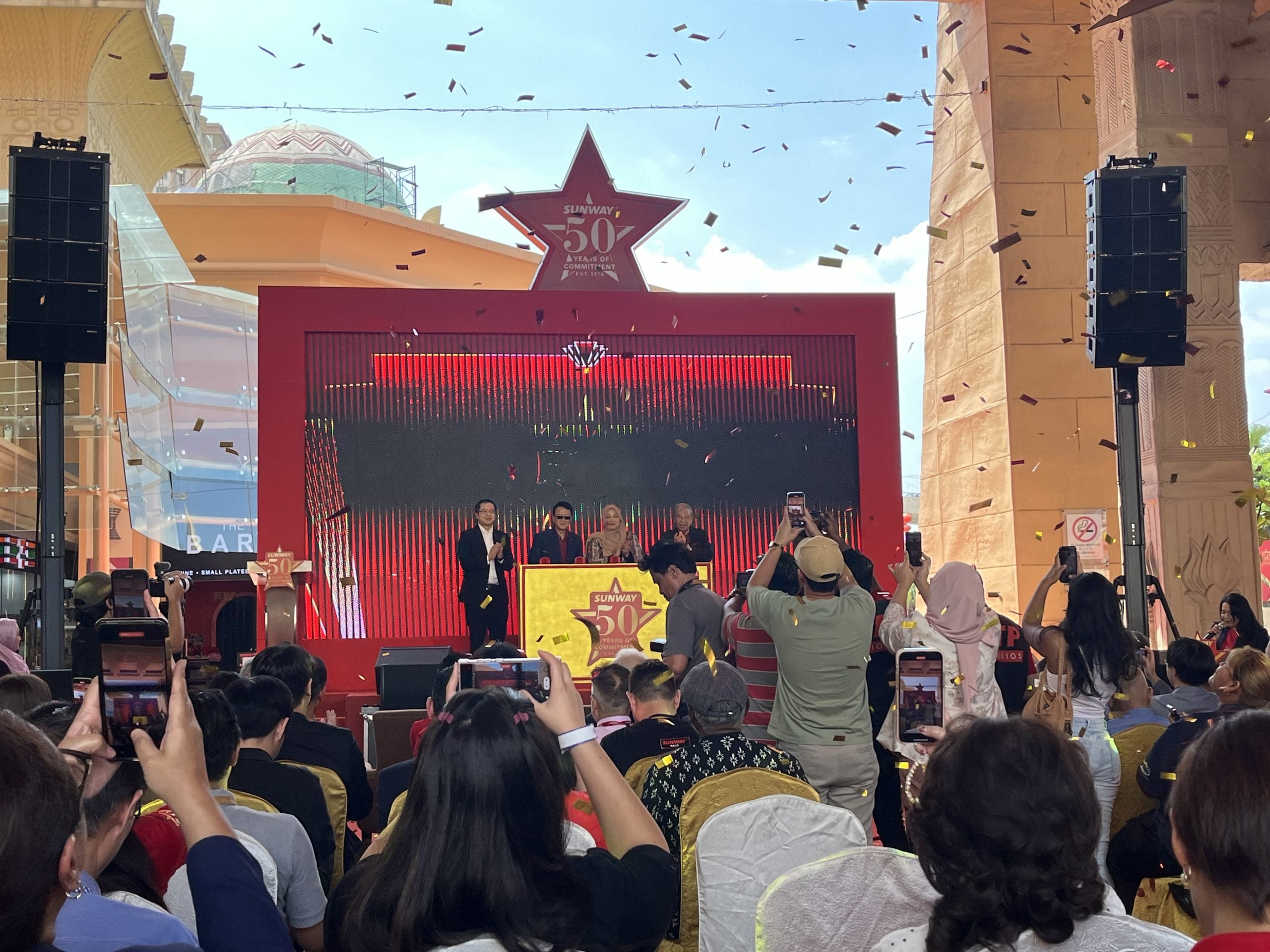 Nikmati Hadiah Bernilai RM500,000, Tawaran Hebat & Hiburan Sempena Sambutan Ulang Tahun Sunway Yang ke-50 Tahun!