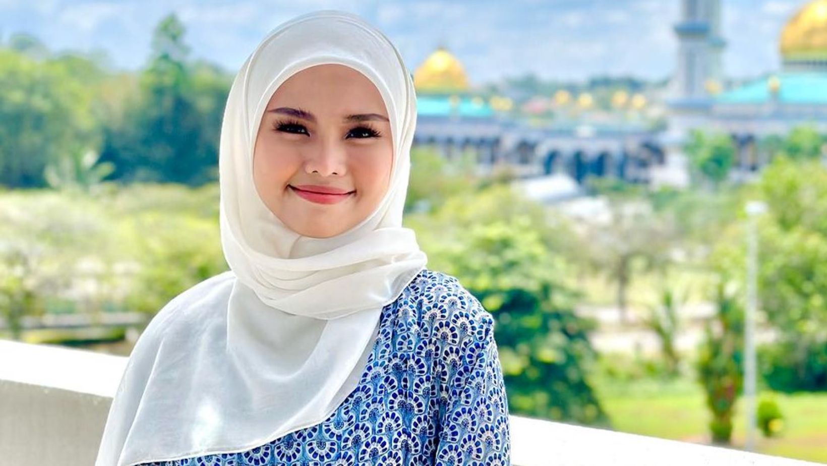 Bella Astillah Jual Kuih Raya Sepanjang Ramadan – ‘Ada Batang Buruk & Red Velvet Cookies’