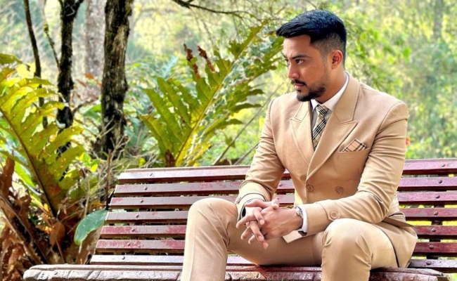 Individu Dakwa Diri Bekas ‘Skandal’ Aliff Aziz Dedah Banyak Guna Kod Rahsia Ketika Bermesej – ‘Dia Takut Kantoi Dengan Bella’
