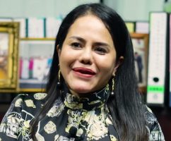 Datuk Rosmarayu Tak Akan Ambil Artis Bermasalah Berlakon – ‘Nanti Netizen Boikot Filem Saya’