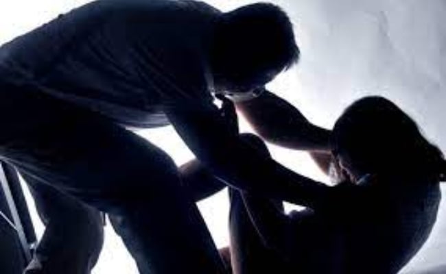 Tukang Rumah Mengaku Bersalah Rogol Anak Rakan Berusia 12 Tahun