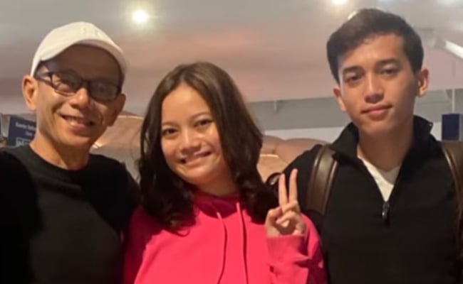 ‘Rees & Leona Sudah Tahu Membawa Diri & Terbang Sendiri’ – Azhar Sulaiman