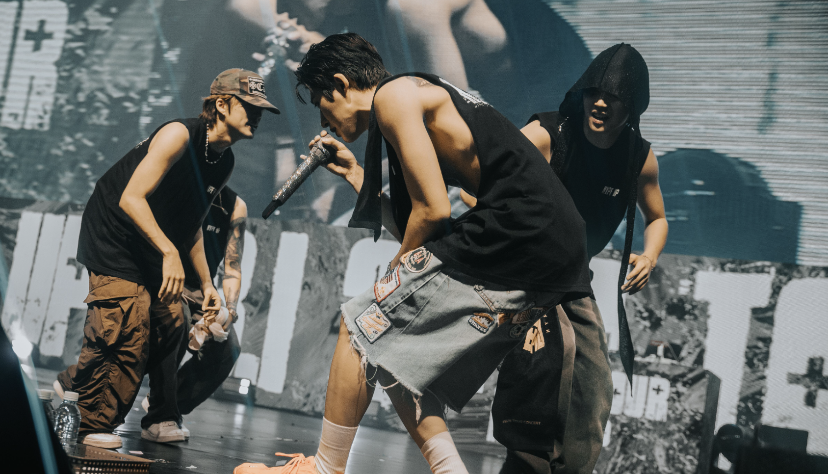 Kelincahan B.I Pukau 3 Ribu Penonton Di Mega Star Arena, Janji Akan Kembali Ke Kuala Lumpur!