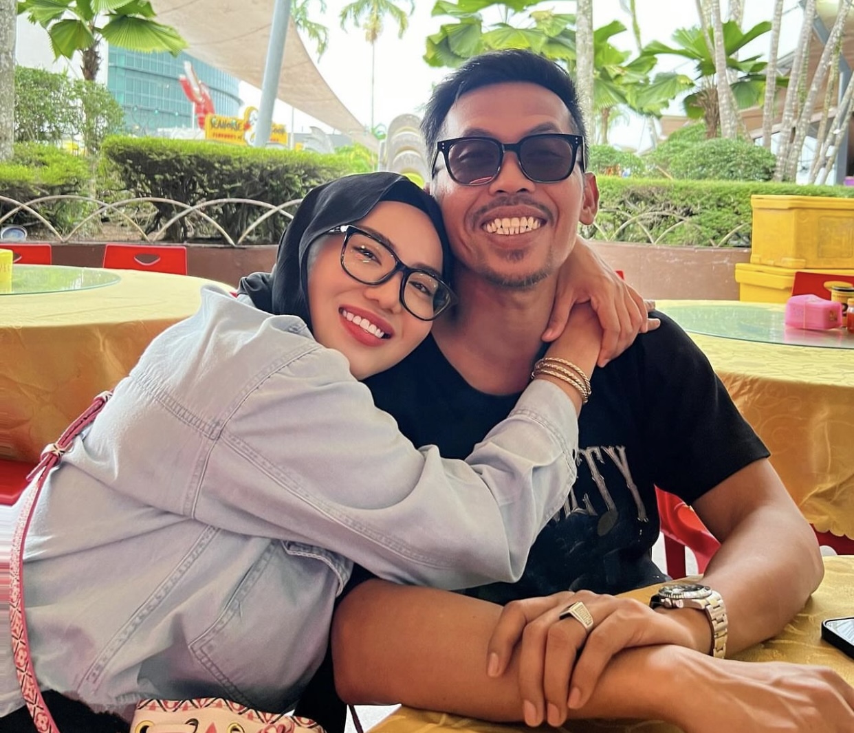 Watie Dedah Shuib ‘Up’ Duit Nafkah Lepas Kes Fattzura – ‘Tak Pernah Mengadu Tak Cukup, Mungkin Dia Ambil Iktibar Dalam Diam’