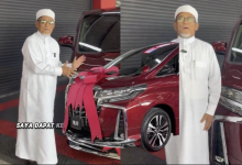 [VIDEO] Ustaz Hassan Mahmud Syukur Dapat Beli Kereta Idaman, Lain Pula Netizen Perhati – ‘Nombor Plat Yang Mahal Tu’