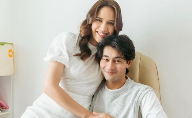 Diana Danielle Bakal Fail Cerai Terhadap Farid Kamil – ‘Dia Mungkin Akan Bawa Bunga, Cincin & Janji Palsu’