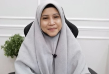 ‘Doakan Kami Dibenarkan Menutup Aurat’ – Ustazah Asma’ Harun Dedah Didatangi Pramugari Luah Perasaan Takut & Rasa Bersalah