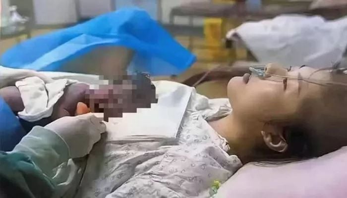 Isteri Diceraikan Selepas Beranak Secara ‘Caesar’, Suami Tak Terima Anak Kulit Gelap