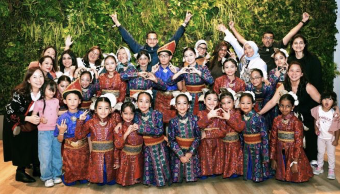 Membanggakan Malaysia! Vocal Pizzest Menang Dua Emas Di The World Choral Cup!