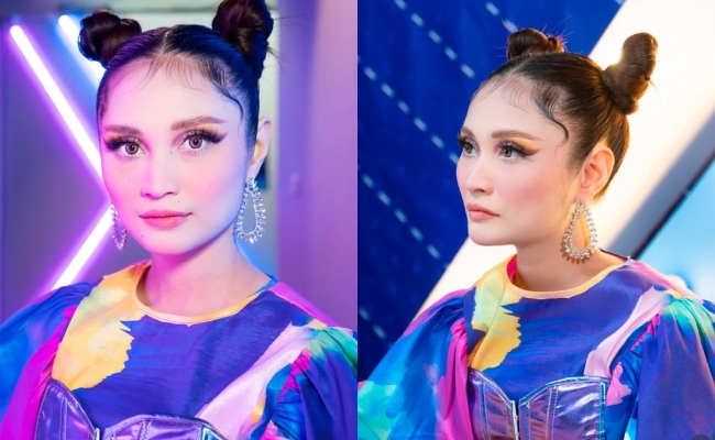 Ayda Jebat Terkedu Dengan Ragam Peminat, Jumpa Terus Cium Pipi – ‘Nak Buat Apa Kalau Macam Ini?’