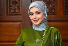 [VIDEO] Siti Nurhaliza Ada Lesen Motosikal, Pernah Terbabas Di Selekoh – ‘Nasib Baik Jatuh Dekat Rumput’