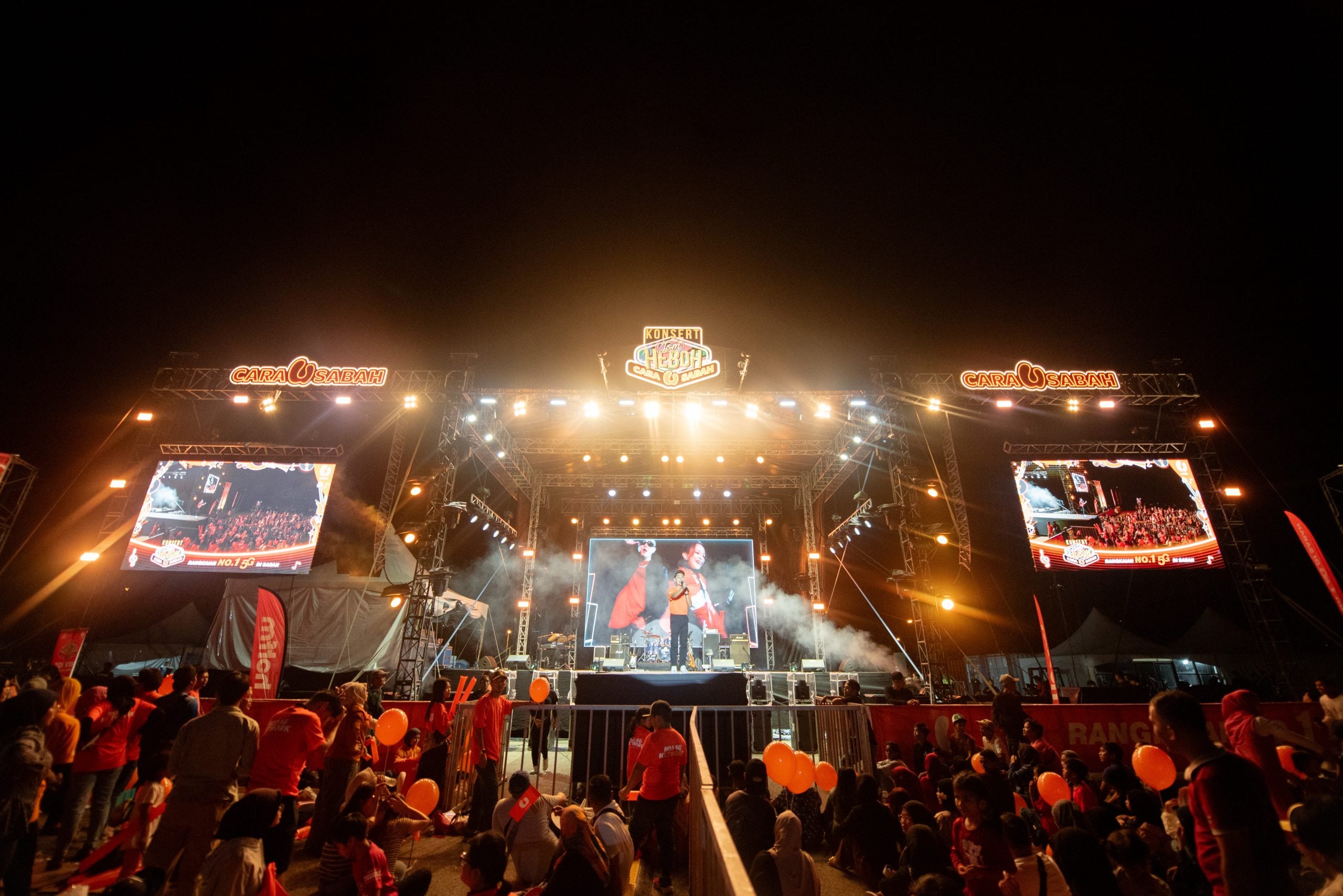 Konsert Paling ‘Happening’ Buat Pengunjung Mahu Lagi! U Mobile Bakar Panggung Jom Heboh Sabah