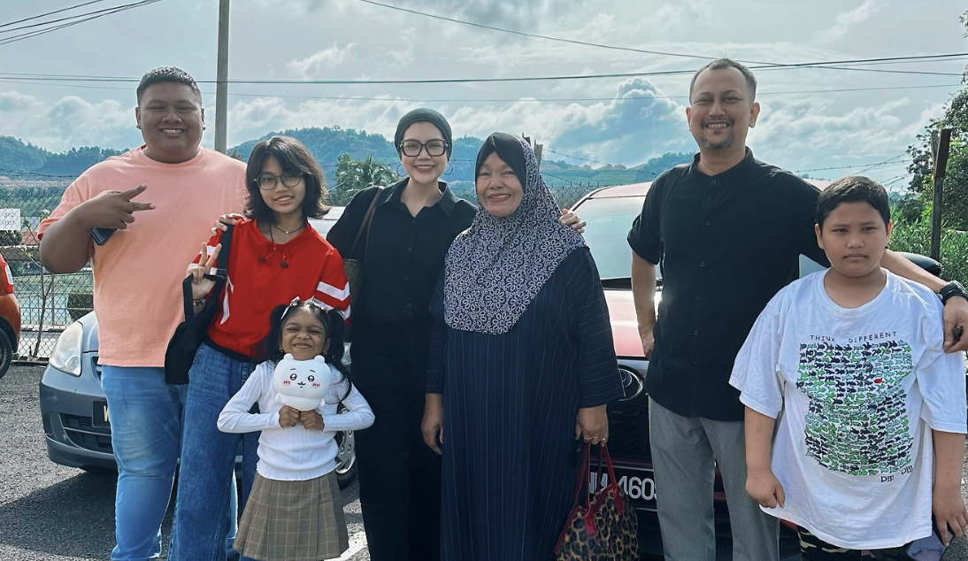 Elyana Melawat Siti Bainun Di Penjara – ‘Dia Sangat Tenang & Makin Cantik!’