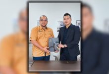 Aaron Aziz Jadi Rakan Kongsi Syarikat Umrah & Percutian, Teruja Dapat Bantu Realisasi Impian Ramai Orang