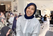 [VIDEO] Betty Rahmad Anjur Kelas Tadabbur, Netizen Puji Manfaatkan Rezeki Allah SWT – ‘Ada Rumah Besar, Penuhkan Dengan Majlis Ilmu’