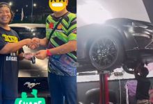 [VIDEO] Man Raja Lawak Beli Mustang, Sempat ‘Bergaya’ Sebelum Alami Masalah Enjin – ‘Terpaksa Tunggu Dua Bulan’