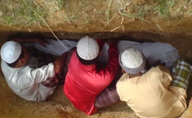 Jenazah Obesiti Adalah Dugaan Terbesar – ‘Perlukan Tenaga Yang Kuat & Tahan Diri Dari Mengata’