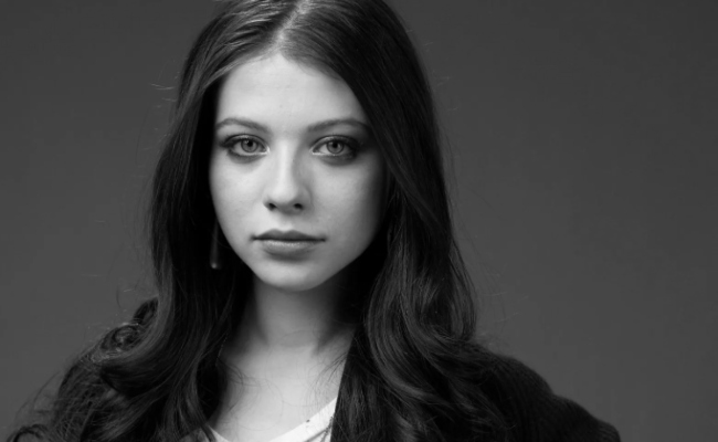 Pelakon Filem ’17 Again’, Michelle Trachtenberg Meninggal Dunia