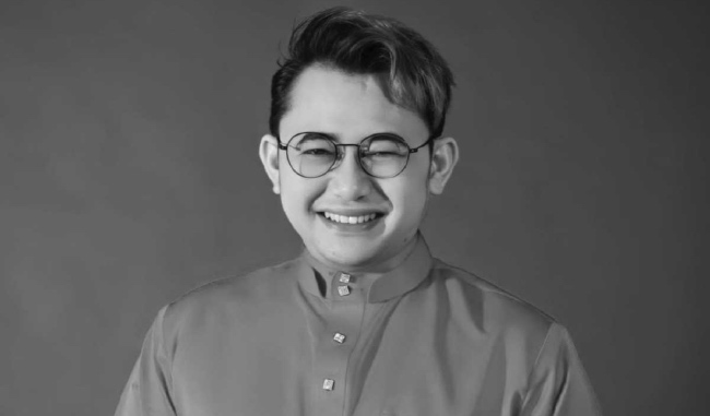 Penyanyi Shukri Zainal Meninggal Dunia, Ditemui Tertiarap Atas Katil