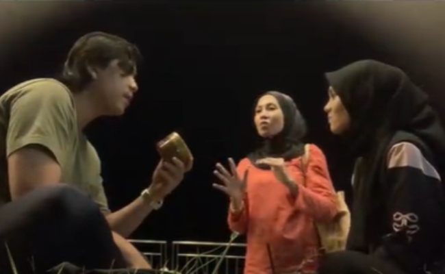 [VIDEO] Individu Kongsi Momen Jumpa Norshamira, Terkilan Dengan Kejadian Menimpa Mangsa – ‘Baru Je Minggu Lepas Beli Sambal..’