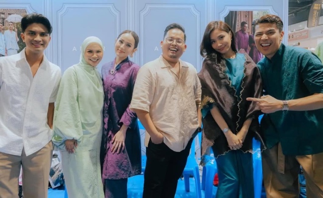 Enam Selebriti Gred A Pacu Jenama Amber Tembusi Pasaran Singapura Di CelebFest