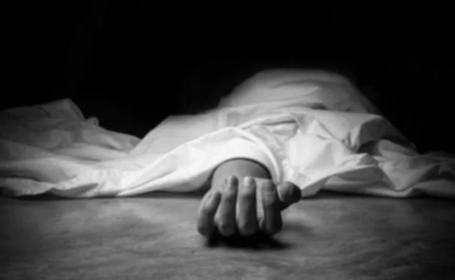 [VIDEO] Doktor ‘Diganggu’ Ketika Proses Awet May*t – ‘Saya Dah Tutup Mata Jenazah Tapi Terbuka Balik & Terbeliak..Rasa Macam Diperhati’