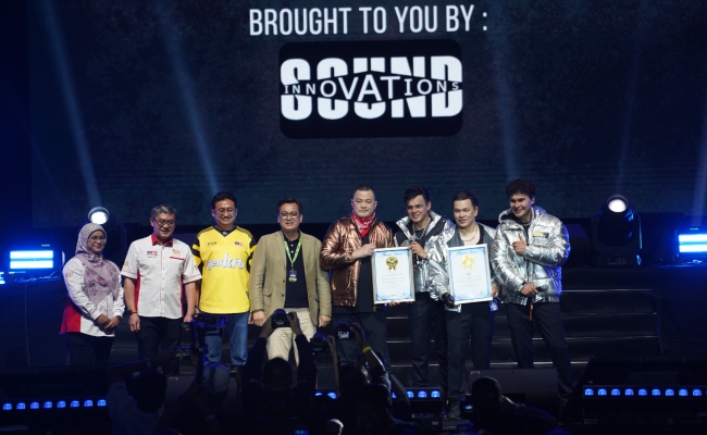 [VIDEO] Konsert GenKRU Terima Dua Pengiktirafan Malaysia Book Of Records – ‘Pencapaian Ini Sebuah Apresiasi Buat Peminat’