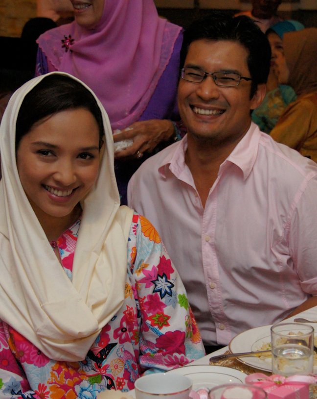 Rashidi Ishak Sudah Lama Tunggu Berlakon Bersama Isteri, Vanidah Imran