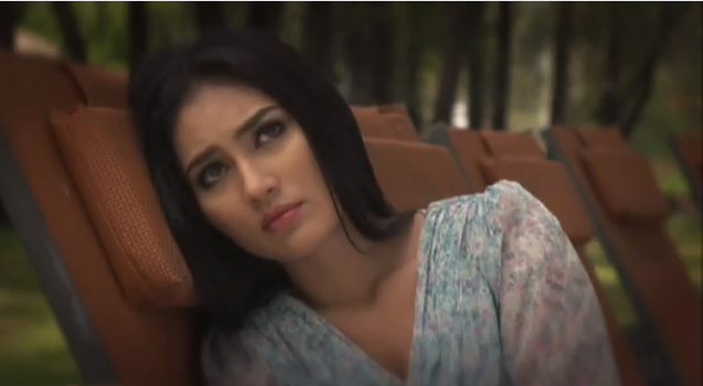 Monday Music : Fasha Sandha Muncul Dalam Video Klip ‘Kau Telah Pergi’ Nyanyian Farahdhiya