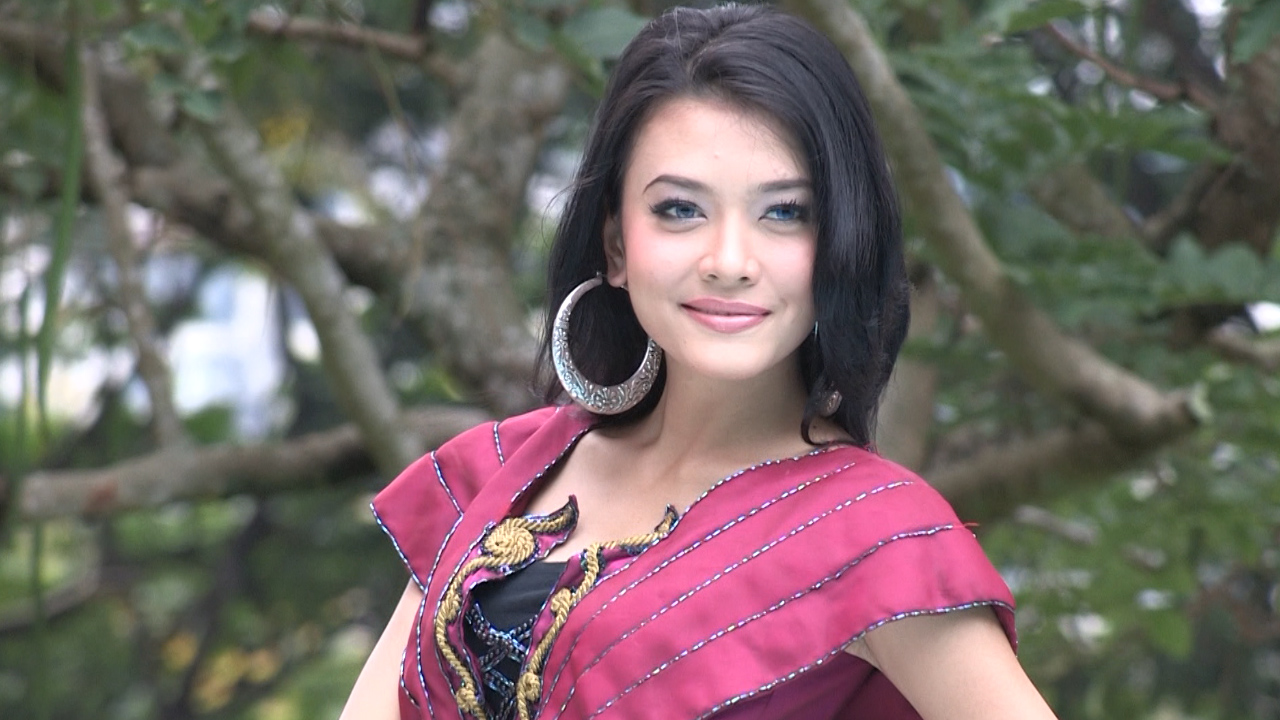 Pelakon Drama ‘Julia’ Syatilla Melvin Akui Rapat Dengan Shaheizy Sam
