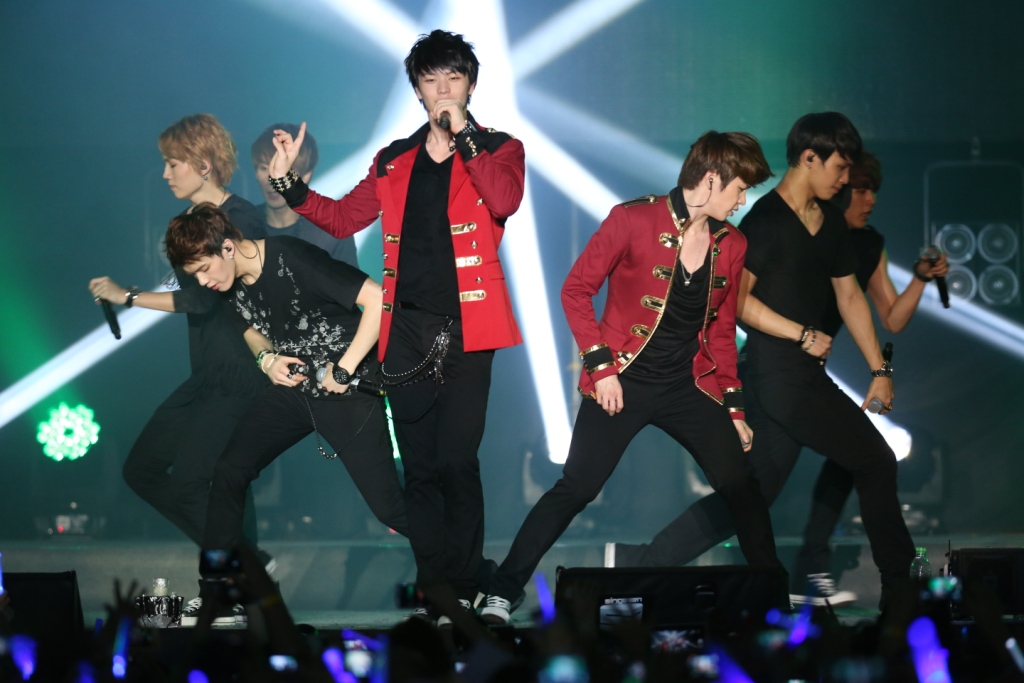 Super Junior-M Gamatkan 2012 Asia Super Showcase In Malaysia