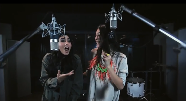 Video : Shae & Ella Bergabung Untuk Lagu Sayang