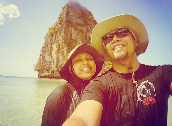 Noh Salleh Kongsi Gambar Isteri Bercuti Di Krabi, Peminat Sangka Mizz Nina Mengandung