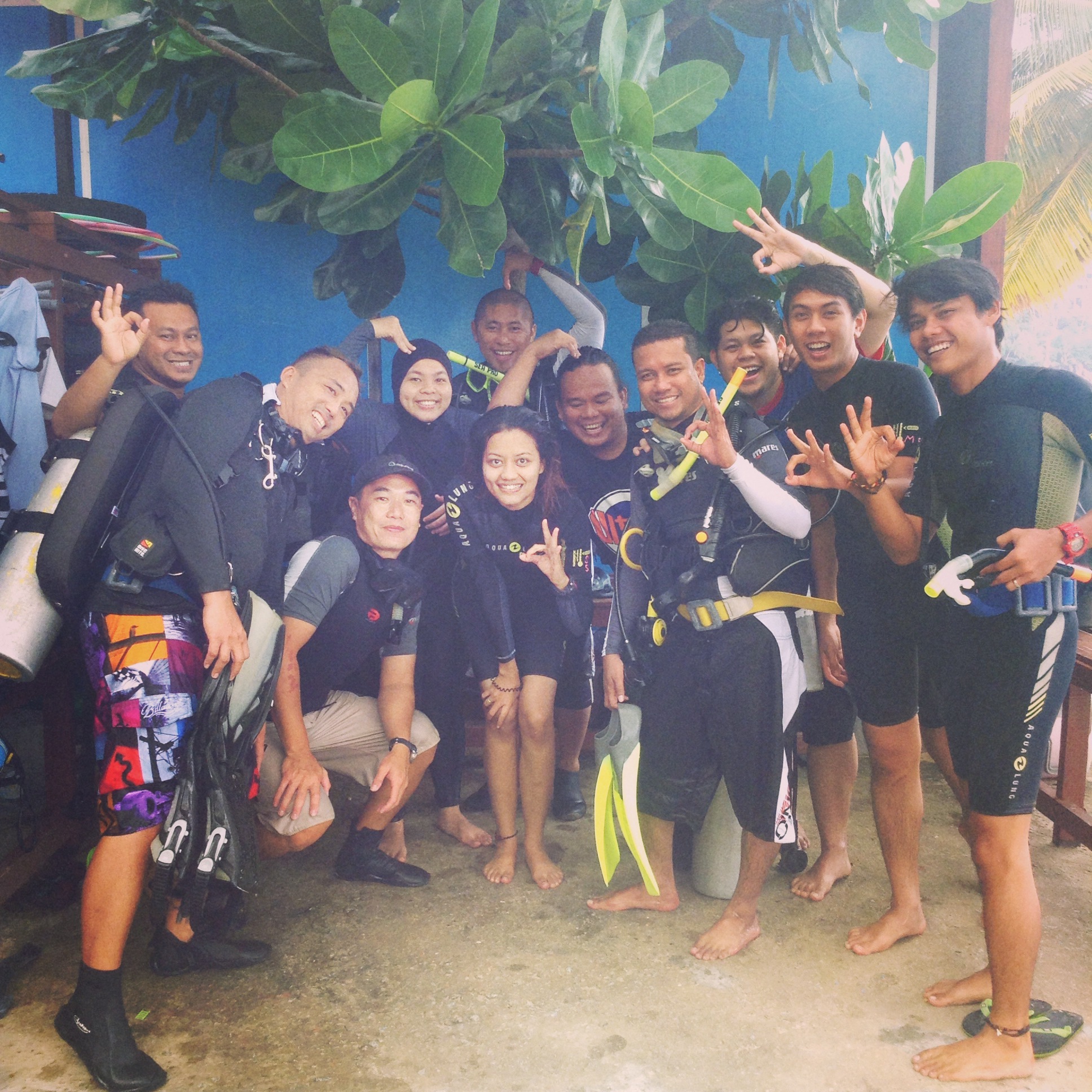 Sebahagian dari peserta ULTRA Diving dan dive masters dari Marine Monkees Tioman